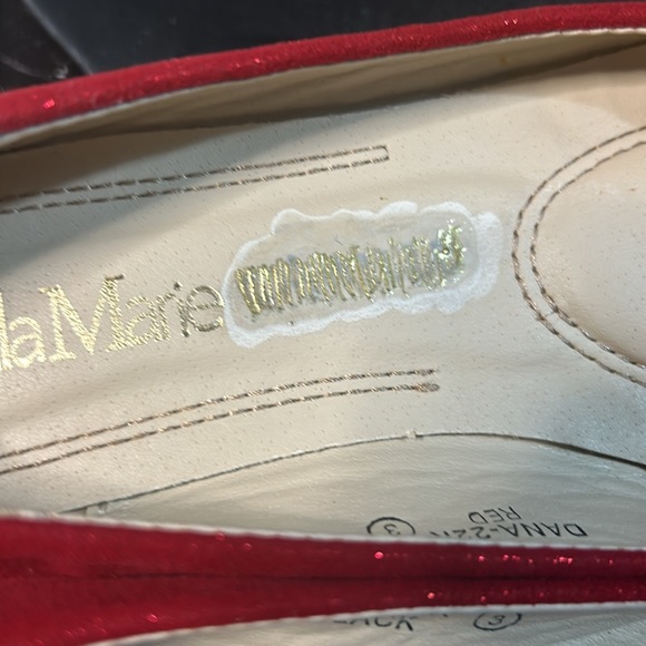 Bella Marie “Dana” Red Shimmer Ballet Flats | Size 3 - Picture 16 of 17